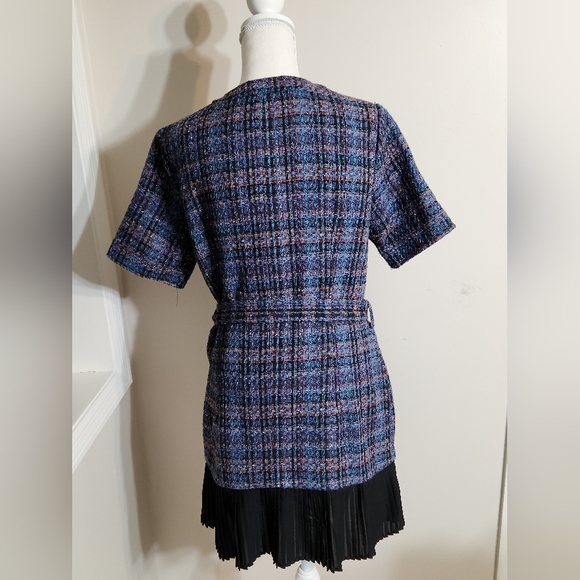 Venus brand dress - Picture 3 of 6